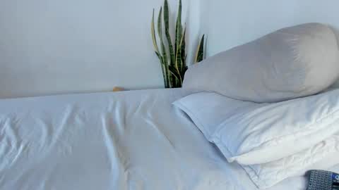 -  A N D E R online show from October 22, 2:19 pm