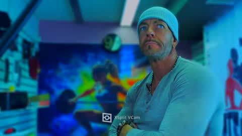 fabxxxl online show from December 4, 8:47 am