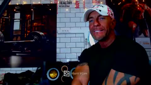 Snapshot of fabxxxl chatting on January 7, 1:57 pm fabxxxl online show from January 7, 1:57 pm