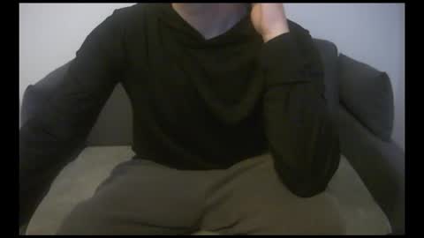 FacelessEscape online show from March 9, 12:10 pm