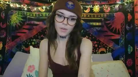 Faerie 3 online show from March 2, 12:26 am