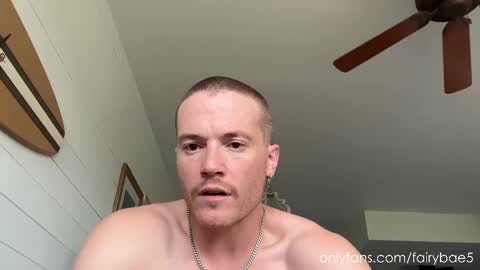 Travis online show from September 19, 2:16 am