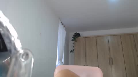 Snapshot of fairylatin chatting on February 26, 11:54 am fairylatin online show from February 26, 11:54 am