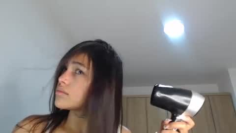 Snapshot of fairylatin chatting on January 31, 9:05 am fairylatin online show from January 31, 9:05 am