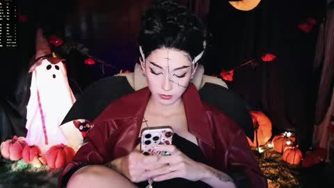 Snapshot of fairywhore chatting on October 8, 3:24 am Jackie Cosplayer online show from October 8, 3:24 am