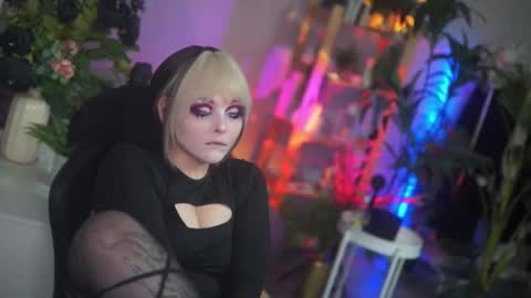 Snapshot of faith_chan chatting on October 10, 2:50 am faith_chan online show from October 10, 2:50 am