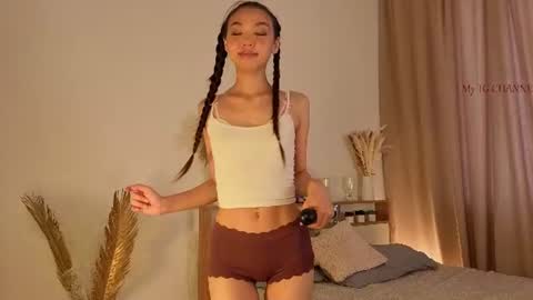 My name is Milisa  online show from June 18, 9:14 am