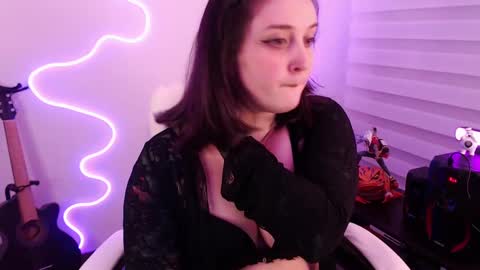 Snapshot of fallenag__ chatting on October 7, 2:51 am OF fallenag 1 online show from October 7, 2:51 am