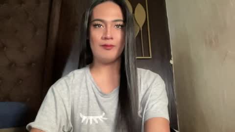 callmecindy online show from April 7, 9:00 am