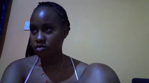 famous_bear online show from February 26, 12:58 am