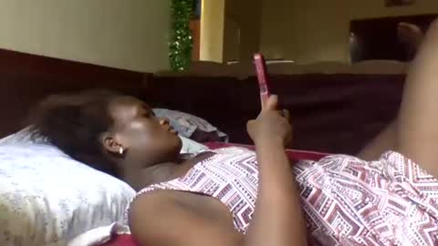 fancy_bellah online show from February 21, 10:39 am