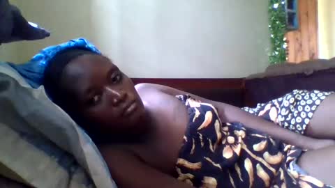 fancy_bellah online show from March 11, 10:18 am