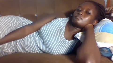 fancy_bellah online show from January 30, 11:22 am