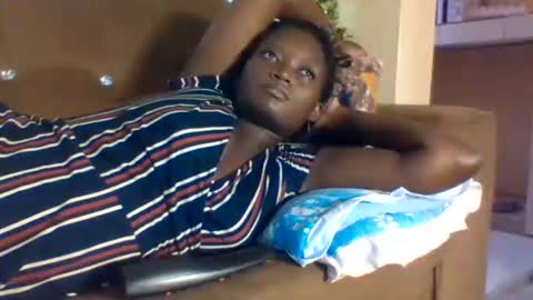 fancy_bellah online show from February 8, 7:15 am