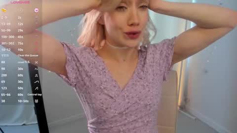 Snapshot of fancyamelia chatting on September 25, 12:45 pm fancyamelia online show from September 25, 12:45 pm