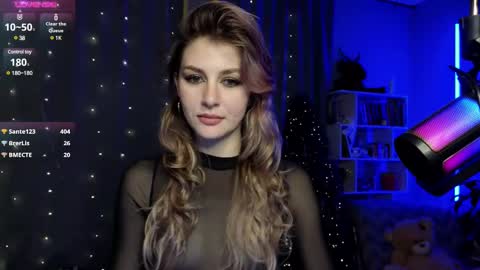 fancymeee online show from December 16, 8:58 pm