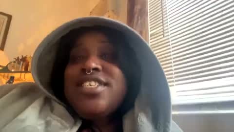 Snapshot of fansiibaby chatting on December 29, 11:50 pm fansiibaby online show from December 29, 11:50 pm