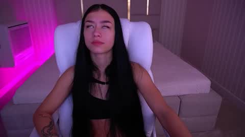 Nellie online show from November 4, 10:44 pm