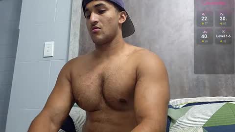 Snapshot of fatherfly001 chatting on December 10, 10:26 pm fatherfly001 online show from December 10, 10:26 pm