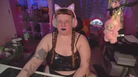 FatVeronica online show from March 21, 6:01 pm