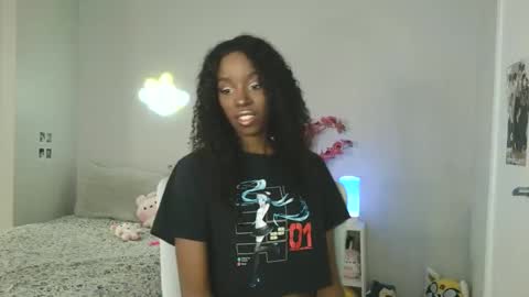Snapshot of fayelovee chatting on October 7, 6:53 am Faye Love online show from October 7, 6:53 am