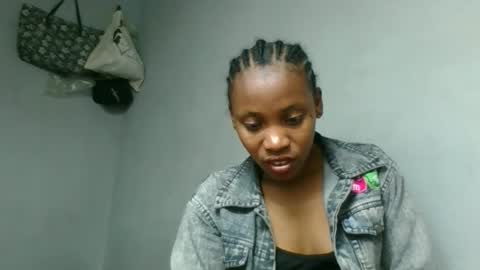 fayence09 online show from September 12, 3:58 pm