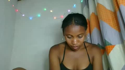 fayence09 online show from October 31, 7:14 pm