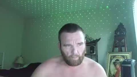 PullouProblems online show from November 28, 10:28 pm