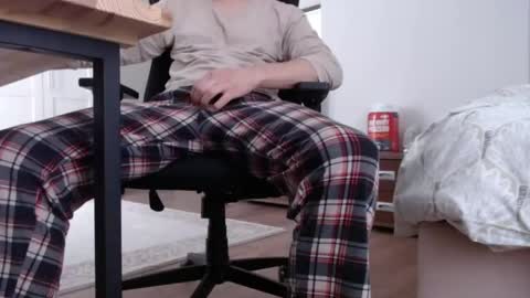 feetishoney online show from May 2, 7:58 am
