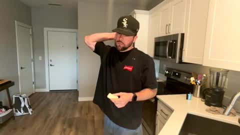 Ethan Slayher online show from May 30, 12:42 am