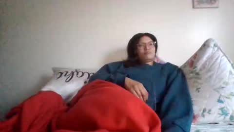 Snapshot of feetnymph chatting on October 26, 9:58 pm Soley online show from October 26, 9:58 pm