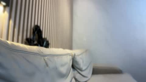 Snapshot of feisty_woman chatting on October 19, 5:28 pm Prianka online show from October 19, 5:28 pm