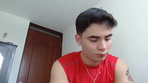 Snapshot of felipexvip chatting on February 20, 7:52 pm felipexvip online show from February 20, 7:52 pm