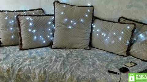 felixcurt online show from April 11, 7:45 am