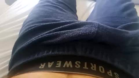 felixske online show from November 28, 10:00 am