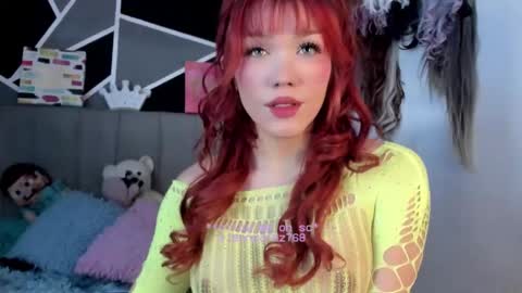 fem_boy6 online show from October 30, 7:25 pm