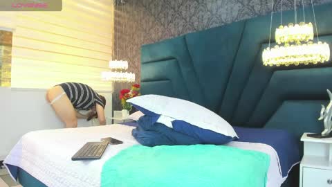 Femboy Max online show from April 18, 1:46 pm