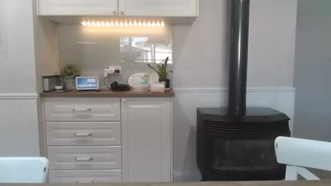 femdomsubby online show from September 17, 5:44 am