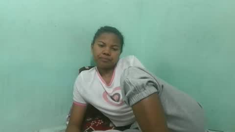 fenou122745 online show from November 24, 7:29 am