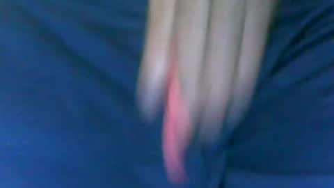 Snapshot of fer_2197 chatting on October 20, 12:21 pm fer_2197 online show from October 20, 12:21 pm