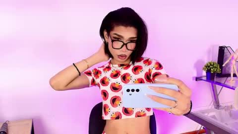 fernanda online show from May 25, 3:34 am