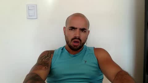 Snapshot of ferpaisa2024 chatting on December 3, 8:44 pm insta ferxx1210 Fercho online show from December 3, 8:44 pm