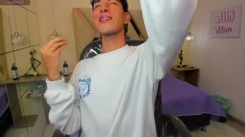 FER PHOENIX online show from November 7, 3:31 am