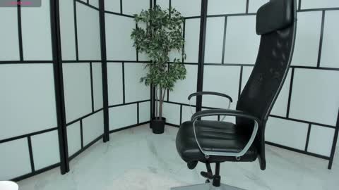 fetish_life online show from December 21, 4:24 pm