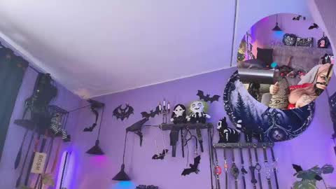 kinky Megan Draven online show from May 14, 5:00 pm