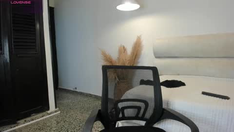 Freyja  online show from September 23, 1:43 am