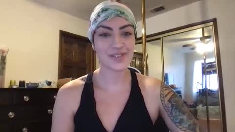 Snapshot of fgsammie chatting on October 14, 10:13 pm fgsammie online show from October 14, 10:13 pm