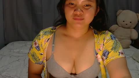 fhwilloughbyxx online show from April 23, 8:44 am