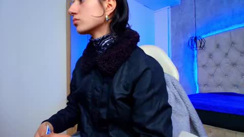   online show from September 15, 12:50 pm