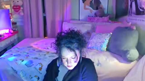 fieryminx67 online show from February 27, 2:48 am